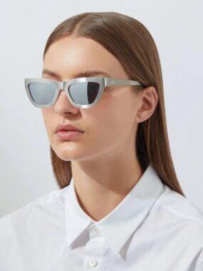 Jenny Bird Silver Mirror Sunglasses NWT | Chrome Metallic Cat Eye | JB Logo